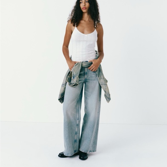 Zara mid rise wide leg - Picture 1 of 3